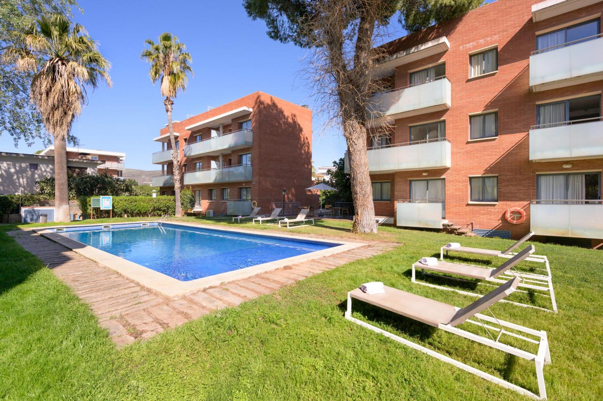Sg Costa Bcn Apartments Castelldefels Ngoại thất bức ảnh