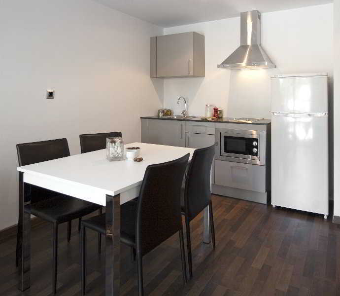 Sg Costa Bcn Apartments Castelldefels Ngoại thất bức ảnh