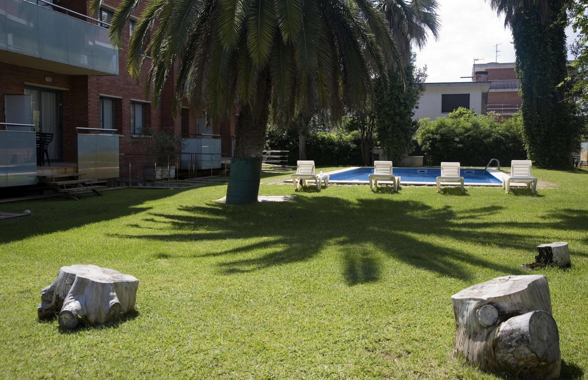 Sg Costa Bcn Apartments Castelldefels Ngoại thất bức ảnh