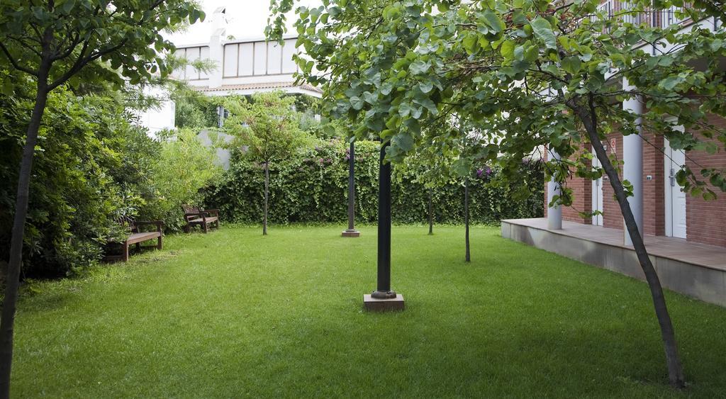 Sg Costa Bcn Apartments Castelldefels Ngoại thất bức ảnh